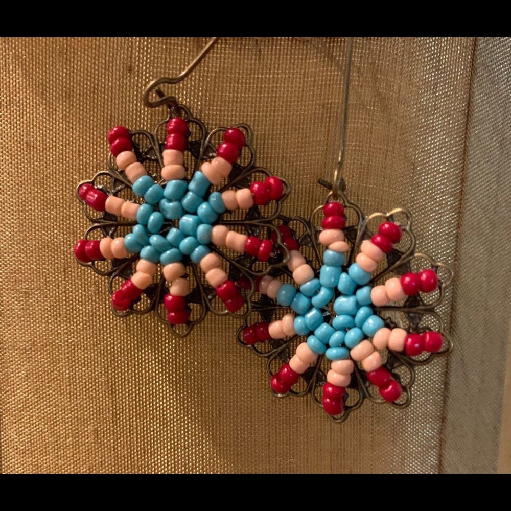 Earrings - Picture 3 of 4